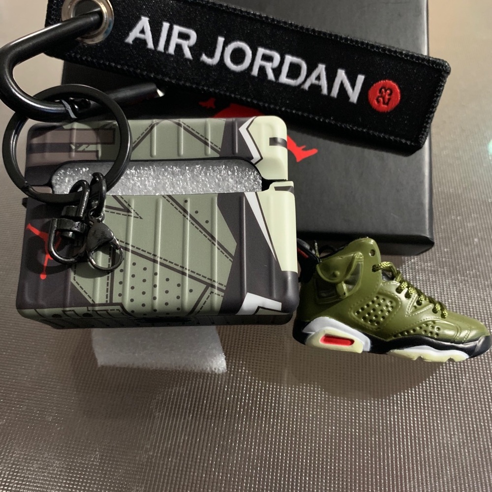 Airpod case